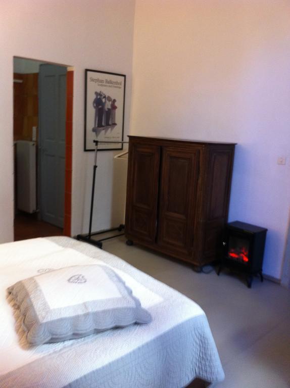 Le Richelieu Uzes Ngoại thất bức ảnh